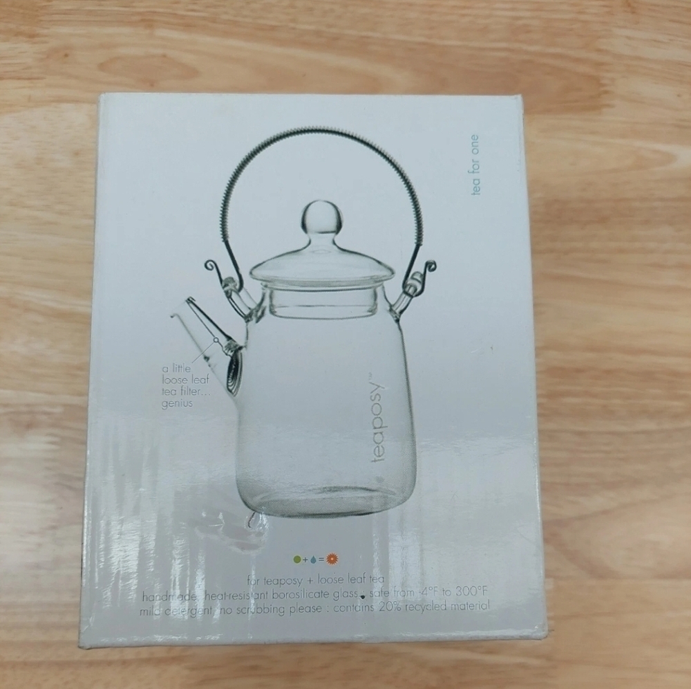 Teaposy Tea For One Glass Pot 12 oz New Open Box
